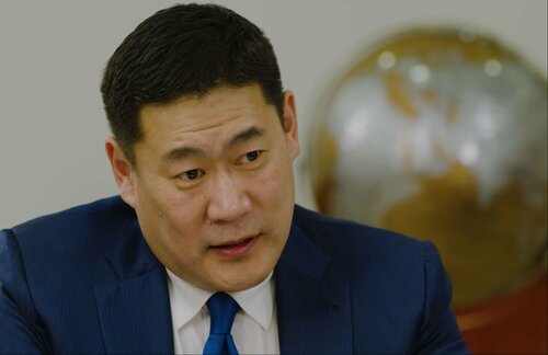 Л.Оюун-Эрдэнийн “асуулт”-д хэн, хэзээ хариулах вэ?